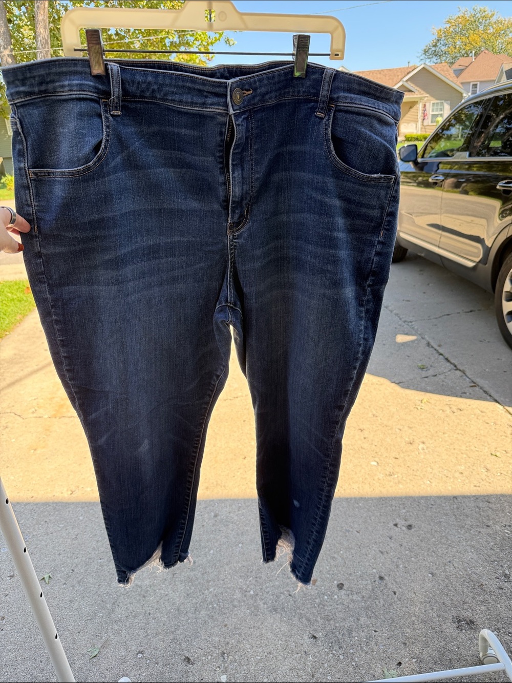 American Eagle Outfitters Dark Blue Ankle Jeans - Raw Hem